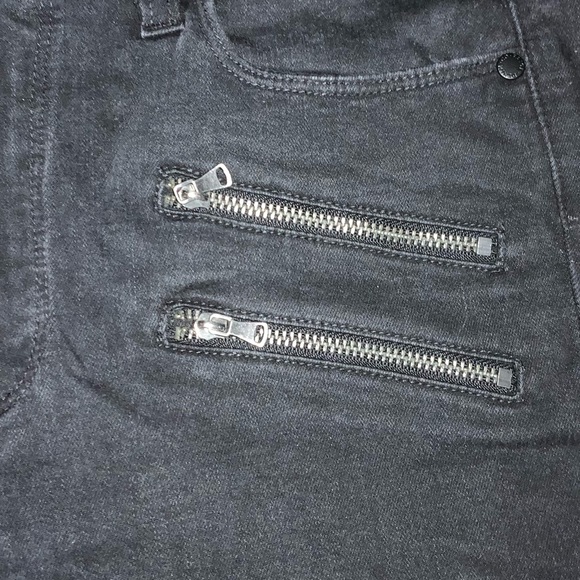 PAIGE High Rise Edgemont Skinny Jeans Zipper Details Black Made in USA Size 30 - Picture 8 of 8